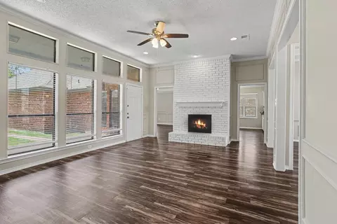 Living - 8306 Navigation Dr, Rowlett, TX 75088 photo 2 of 7