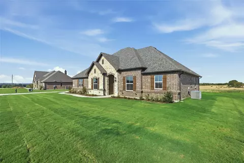 685 County Road 4530, Decatur, TX 76234
