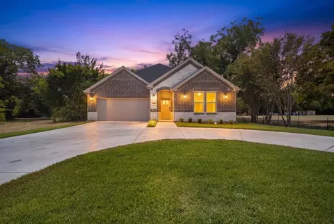 4519 Rosehill Rd, Garland, TX 75043