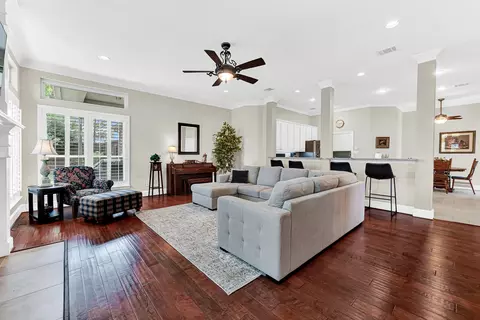 6816 Myrtle Beach Dr, Plano, TX 75093