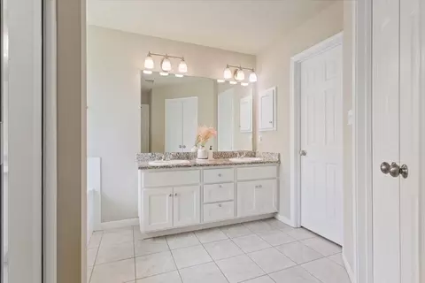 Entry Way - 2518 Yoder Ln, Robinson, TX 76706 photo 3 of 3