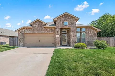 1800 Kings Cross Dr, Lancaster, TX 75134