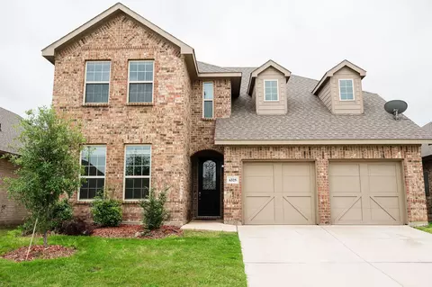 6325 Longhorn Herd Ln, Fort Worth, TX 76123