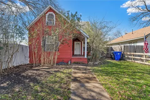 516 N 31st St, Waco, TX 76707