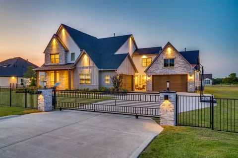 1402 Dogwood Vw, Oak Point, TX 75068