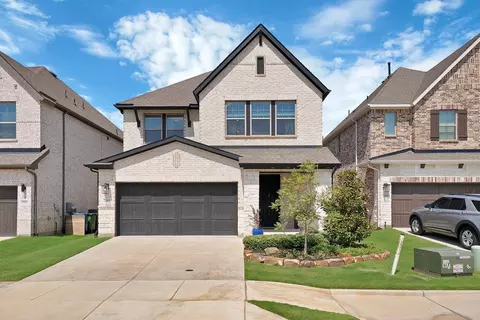 2585 Four Roses Dr, Lewisville, TX 75056