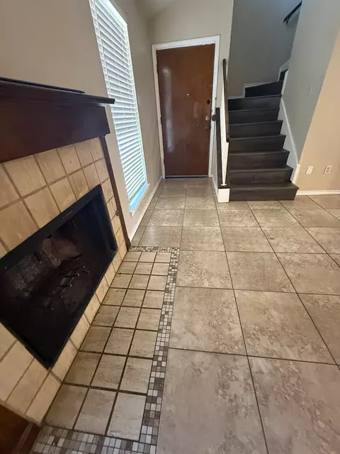 Entry Way - 4922 Rolling Vis, Mesquite, TX 75150 photo 1 of 2