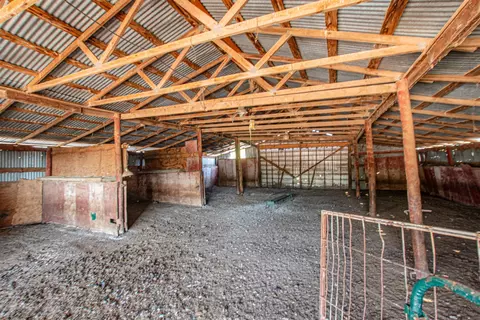 5271 N Us Highway 69, Celeste, TX 75423 photo 7
