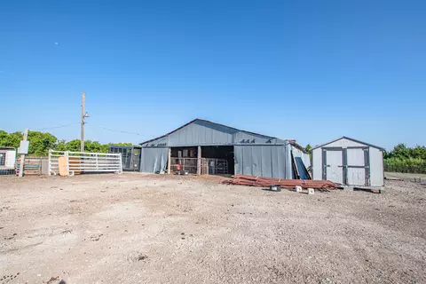 5271 N Us Highway 69, Celeste, TX 75423 photo 6