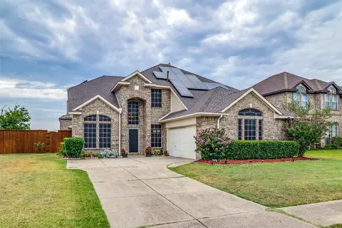 7207 Canary Ln, Sachse, TX 75048