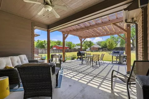 Exterior - 603 E Burks St, Pilot Point, TX 76258 photo 3 of 12