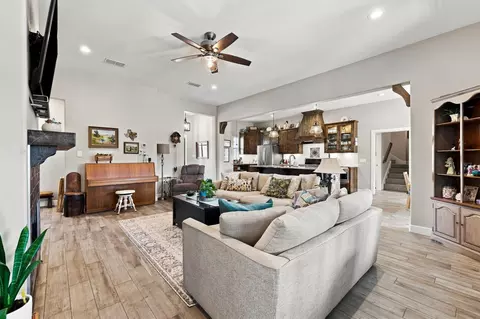 Living - 603 E Burks St, Pilot Point, TX 76258 photo 2 of 2