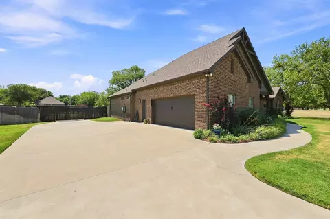 Exterior - 603 E Burks St, Pilot Point, TX 76258 photo 9 of 12