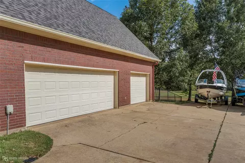 Exterior - 552 Bob White Ln, Benton, LA 71006 photo 4 of 6