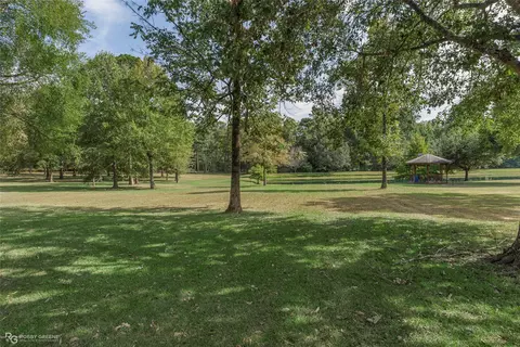 Exterior - 552 Bob White Ln, Benton, LA 71006 photo 6 of 6