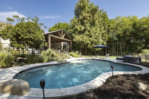 6810 Trinity Falls Pkwy, Mckinney, TX 75071