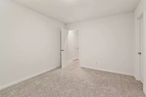 Bedroom - 175 Aster Dr, Sanger, TX 76266 photo 6 of 10