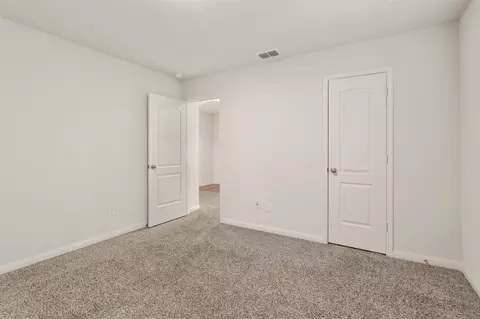 Bedroom - 175 Aster Dr, Sanger, TX 76266 photo 4 of 10