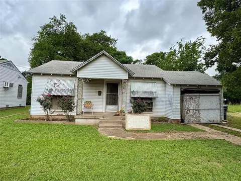 1703 N Montclair Ave, Dallas, TX 75208