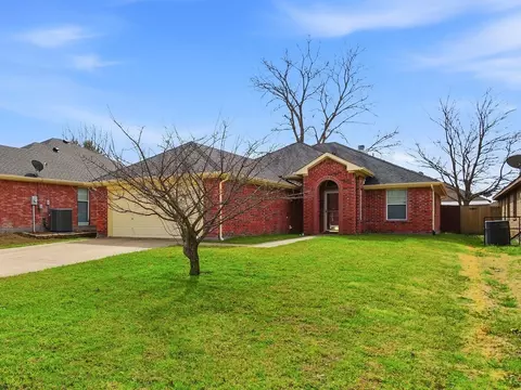 90 Elmwood Trl, Waxahachie, TX 75165