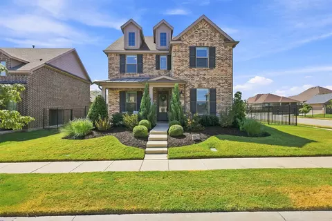 1829 Temple Hls, Van Alstyne, TX 75495