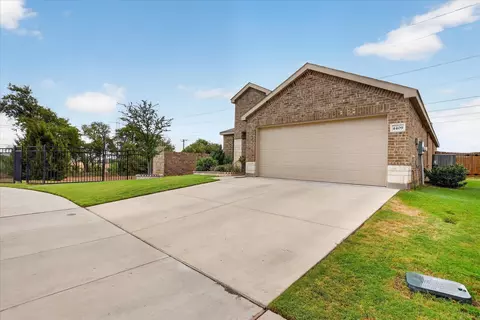 4409 Greenham Ln, Crowley, TX 76036