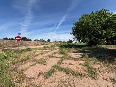 601 Front N St, Wichita Falls, TX 76301