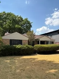 9747 Mixon Dr, Dallas, TX 75220