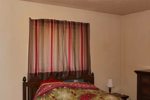 Bedroom - 511 Babb Cir, Minden, LA 71055 photo 2 of 6