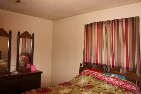 Bedroom - 511 Babb Cir, Minden, LA 71055 photo 3 of 6