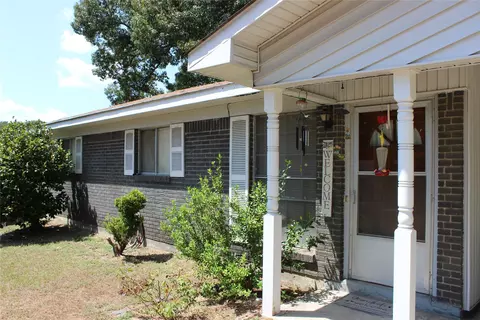 Exterior - 511 Babb Cir, Minden, LA 71055 photo 6 of 15