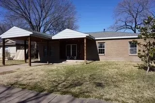 134 W Cober Dr, Grand Prairie, TX 75051