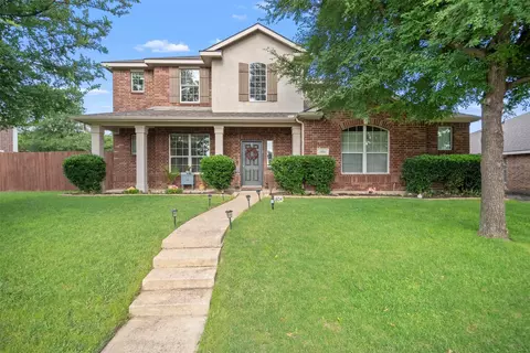 804 Montrose Trl, Desoto, TX 75115