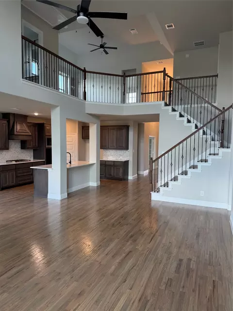 613 Red Maple Rd, Waxahachie, TX 75165