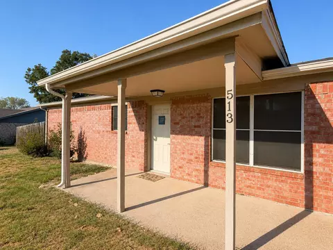513 Ranch Rd, Granbury, TX 76049