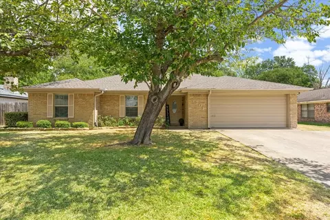 3201 Louis Ave, Corsicana, TX 75110