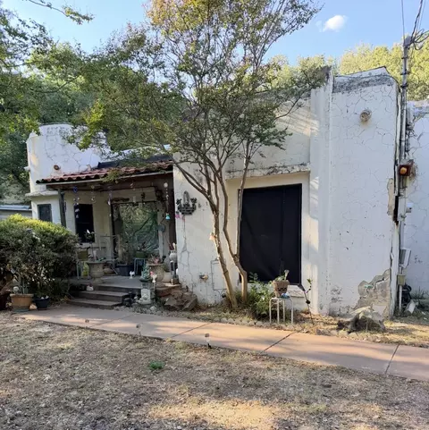2819 Hollis St, Fort Worth, TX 76111