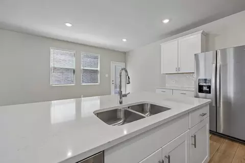 2713 Kobuk Dr, Corinth, TX 76210