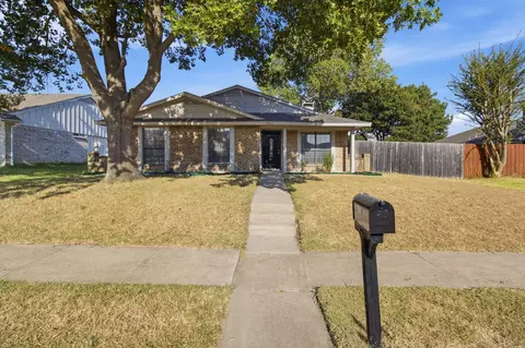 3914 Wheelwright Dr, Garland, TX 75044