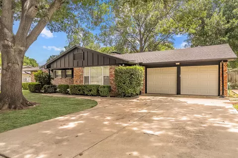 3513 Granada Dr, Richland Hills, TX 76118