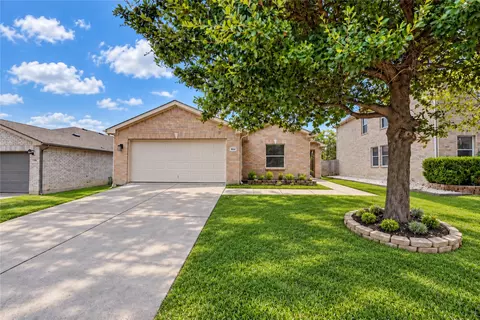 1641 Knight Trl, Frisco, TX 75036