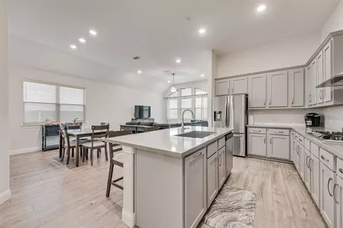 1721 Pattenson Trl, Haslet, TX 76052