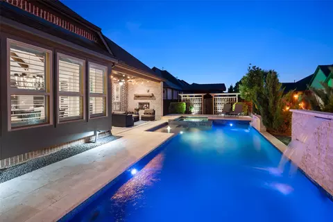 Exterior - 1405 Devonshire Dr, Celina, TX 75009 photo 7 of 11