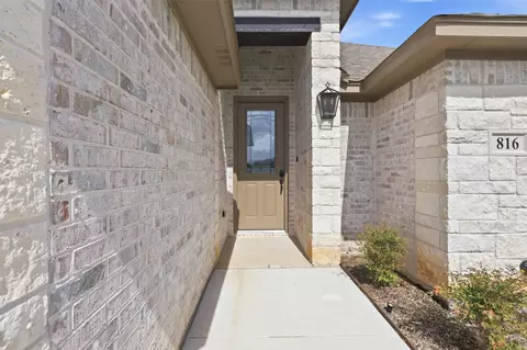 Entry Way - 816 Haley St, Springtown, TX 76082 photo 1 of 5