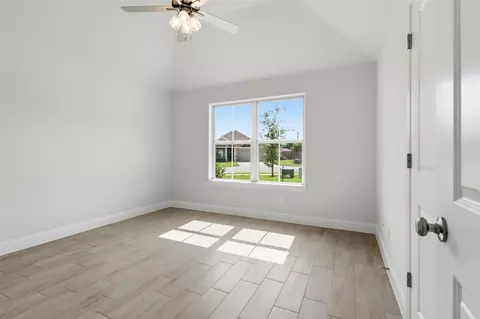Bedroom - 816 Haley St, Springtown, TX 76082 photo 4 of 6