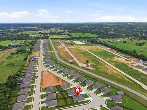 View/Area - 816 Haley St, Springtown, TX 76082 photo 2 of 2