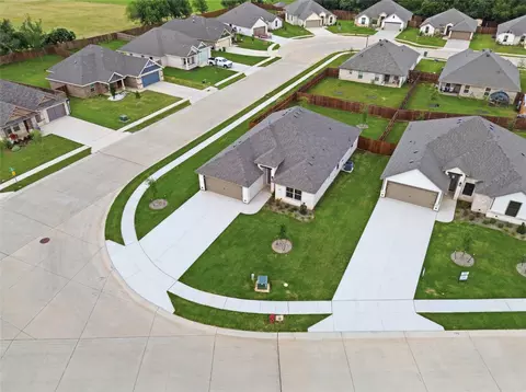 View/Area - 816 Haley St, Springtown, TX 76082 photo 1 of 2