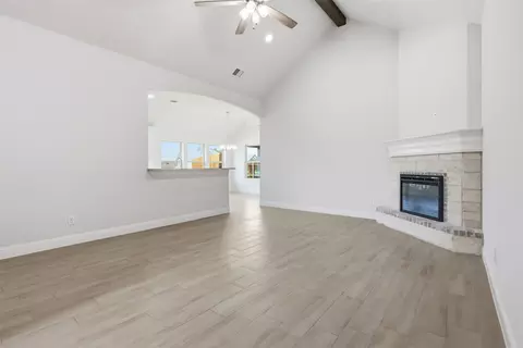 Living - 816 Haley St, Springtown, TX 76082 photo 1 of 5