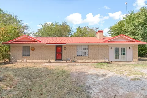152 Vz County Road 3404, Wills Point, TX 75169