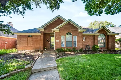 10209 Forrest Dr, Frisco, TX 75035
